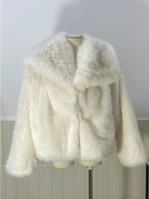 LGRQ 2025 new autumn and winter fashion women clothes turn-down collar fur full sleeves cardigan female coat tide WQ1004700 - Image 3