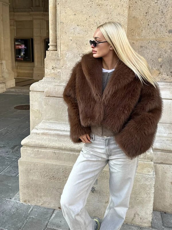 Heart Shaped Fur Short Coat Coffee Colored Lapel Fashion Minimalism Temperament Furry Overcoat Top Women's Warmth Luxury Outwear - Image 3